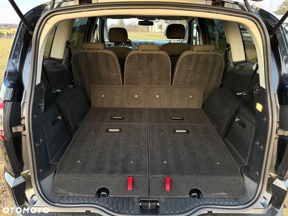 Ford S-Max 2.0 TDCi DPF Titanium - 34