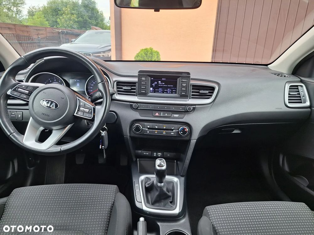 Kia Ceed 1.4 M - 8