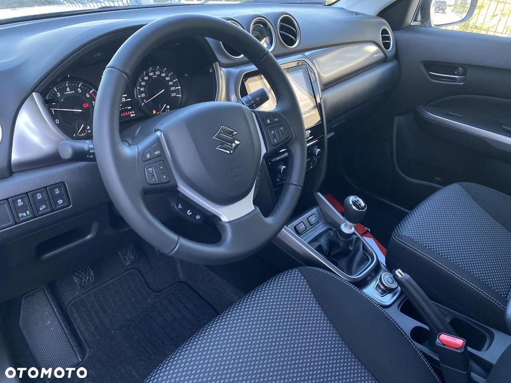 Suzuki Vitara 1.4 Boosterjet mHEV Premium Plus 4WD - 12