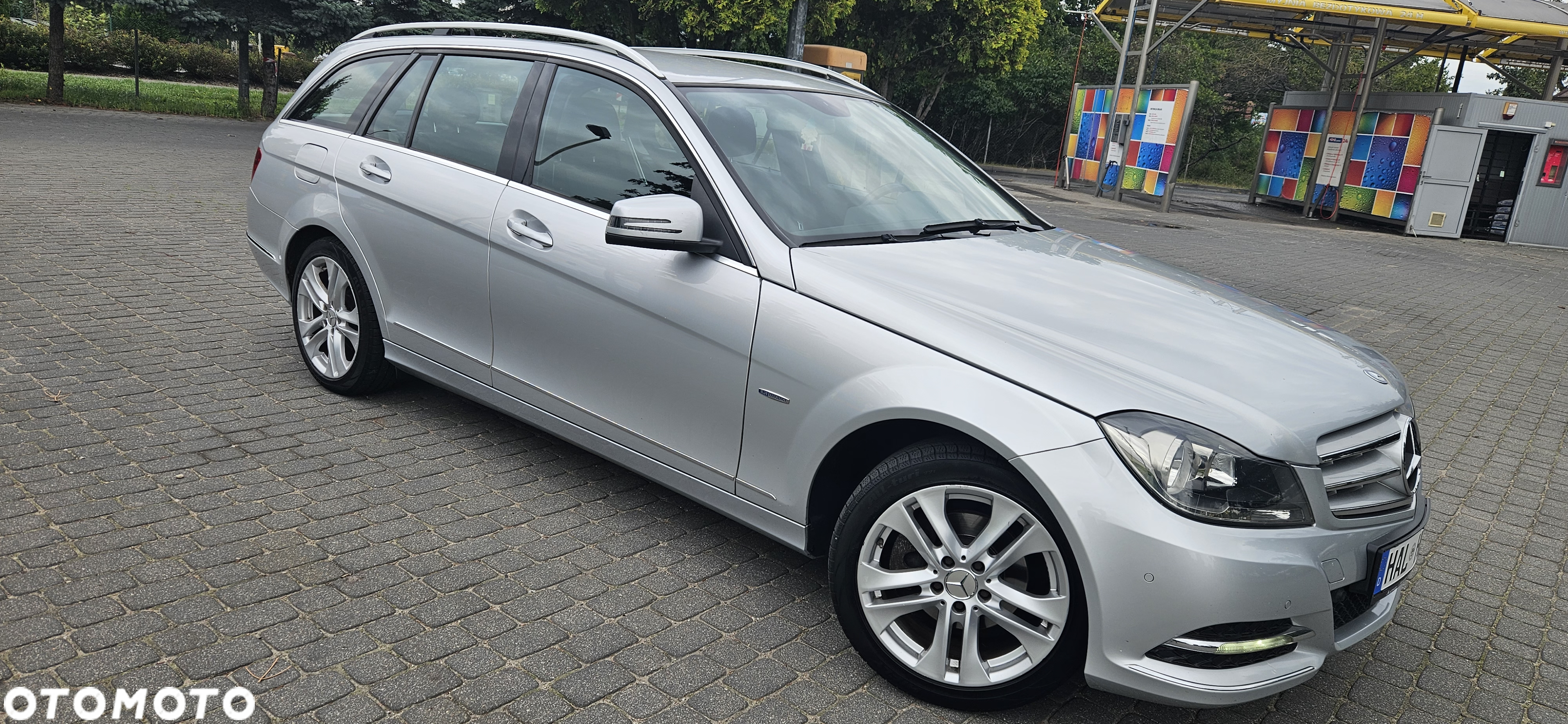 Mercedes-Benz Klasa C 180 T CGI Automatik BlueEFFICIENCY Avantgarde - 9