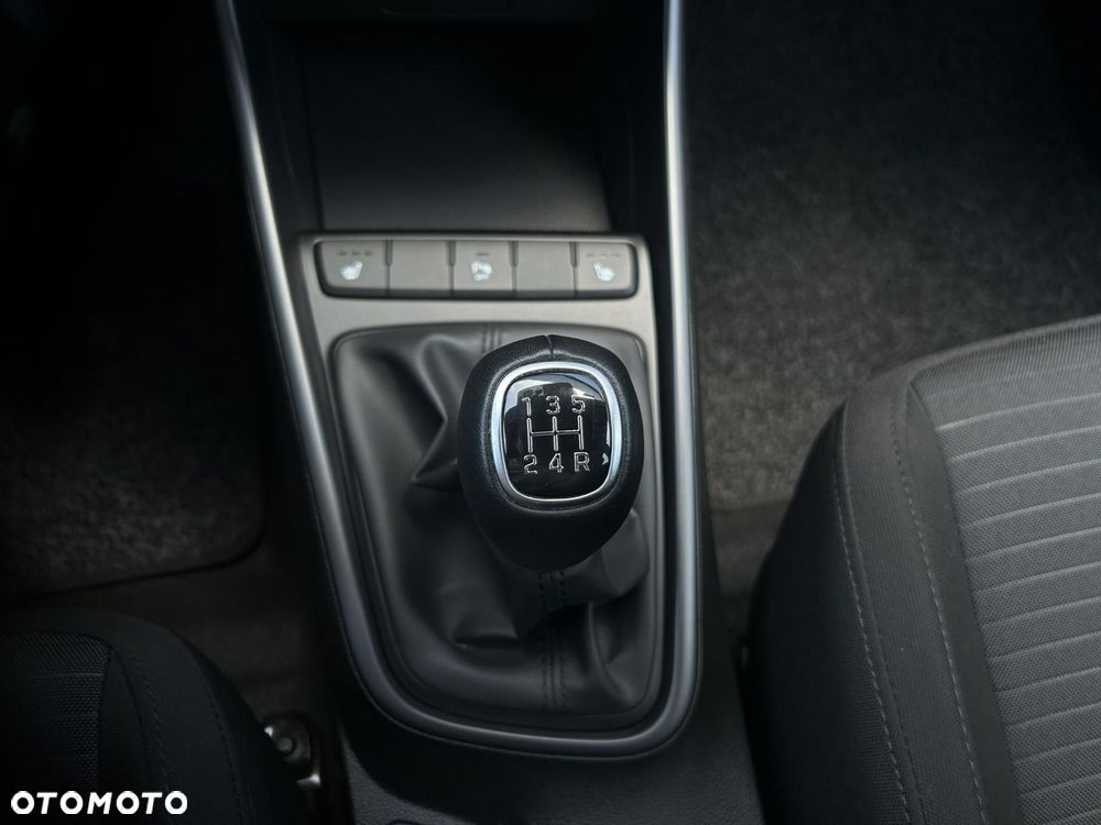 Hyundai i20 1.2 Modern - 27