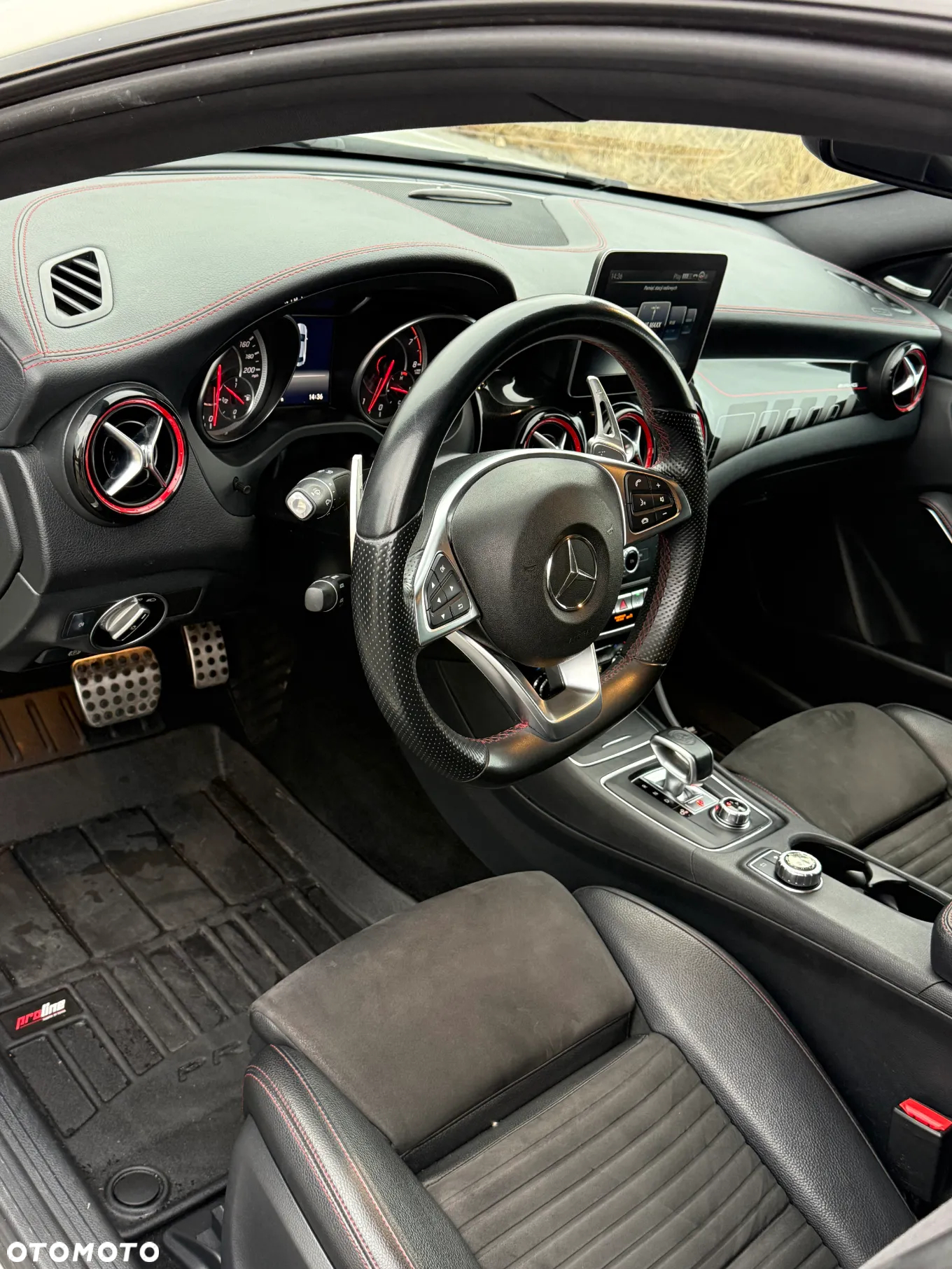 Mercedes-Benz CLA AMG 45 4-Matic - 10