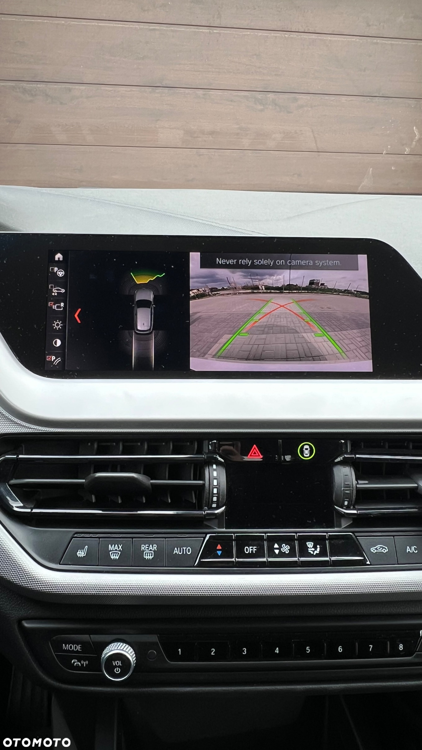 BMW Seria 1 118i - 17