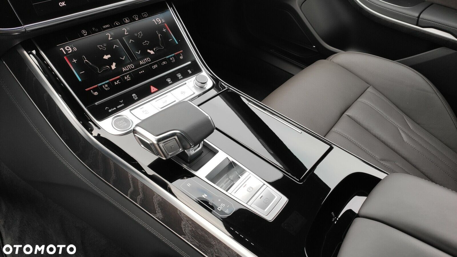 Audi A8 - 38