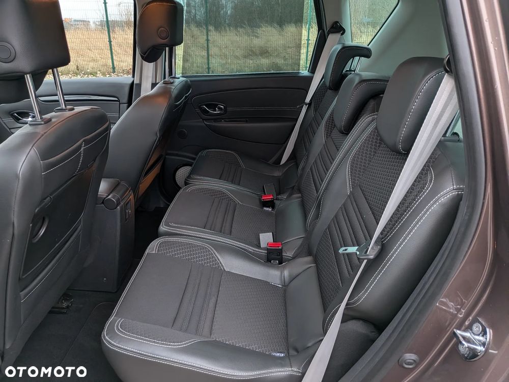 Renault Scenic dCi 110 EDC Bose Edition - 15