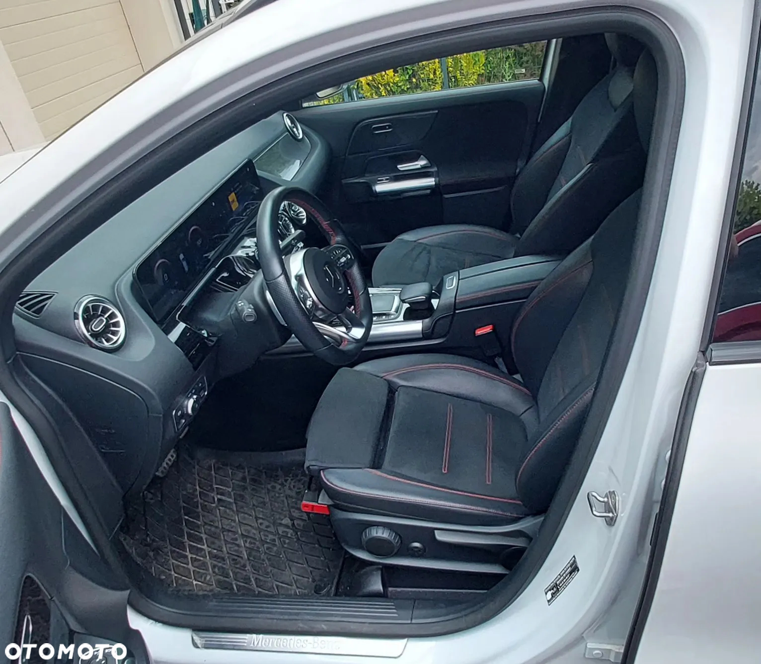 Mercedes-Benz GLA 200 AMG Line - 10