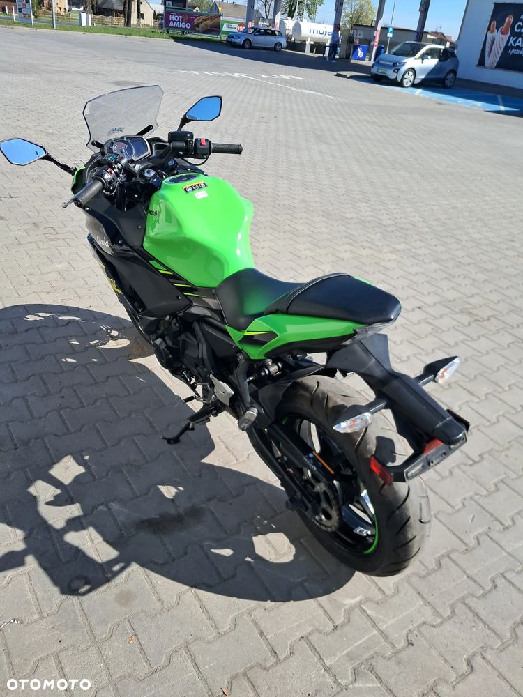 Kawasaki Ninja - 4