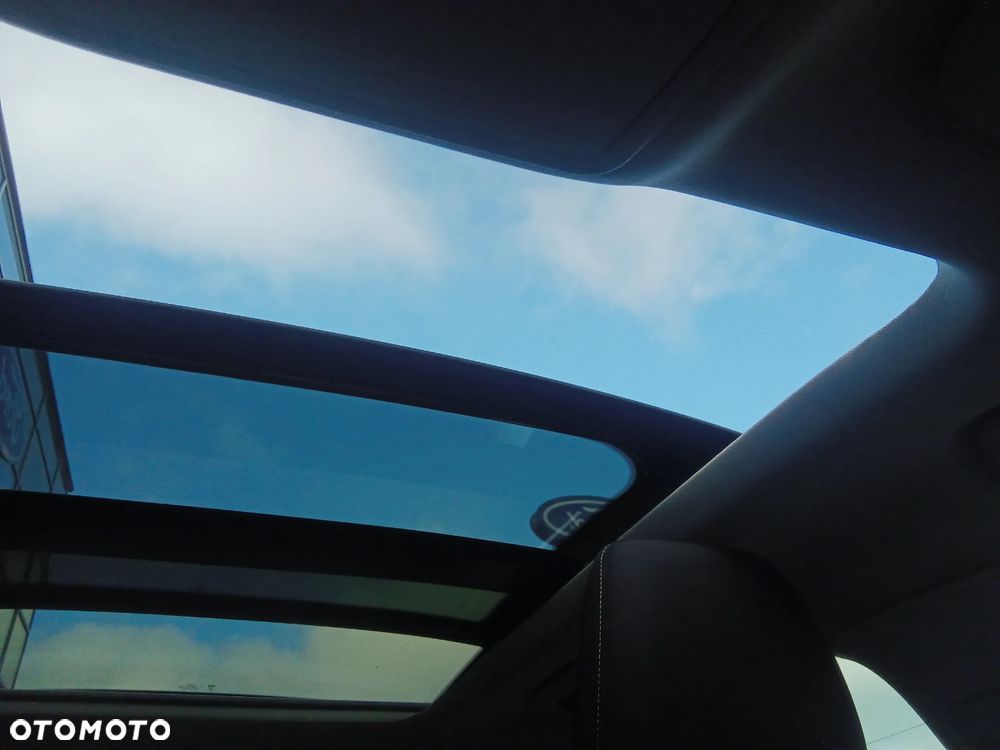 Ford Focus 2.0 EcoBlue Titanium X - 31