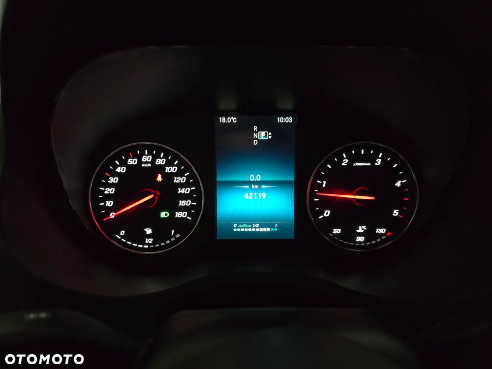 Mercedes-Benz SPRINTER 319 3.0 CDI KONTENER 4,28cmDługi 2,29cmSzero 2,24cmWysok + WINDA 750Kg 42Tyś km SERWIS DO OSTATNIEGO Km ASO MERCEDES-BENZ SALON PL STAN NOWY NOWY NOWY FABRYCZNA GWARANCJA - 4