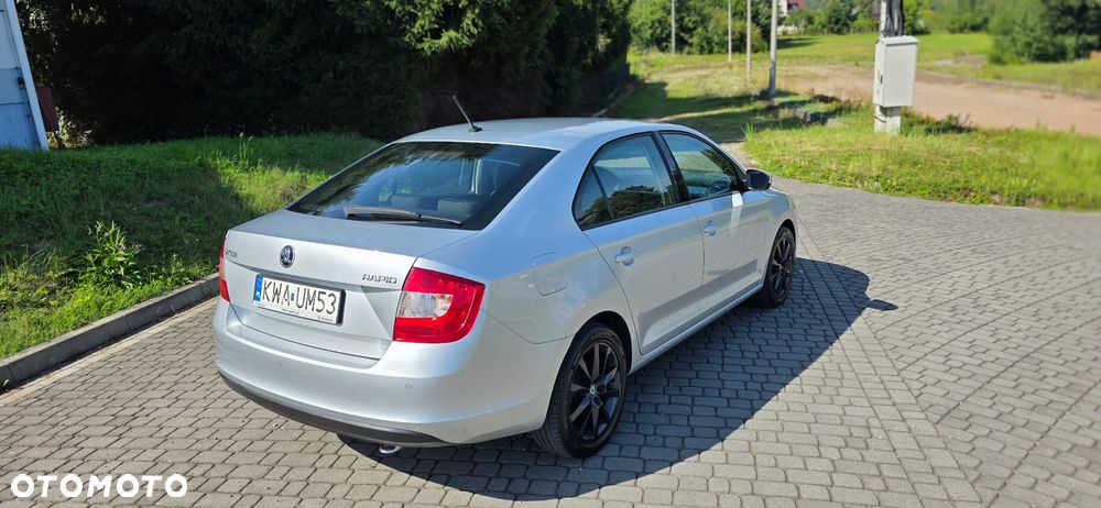 Skoda RAPID - 11