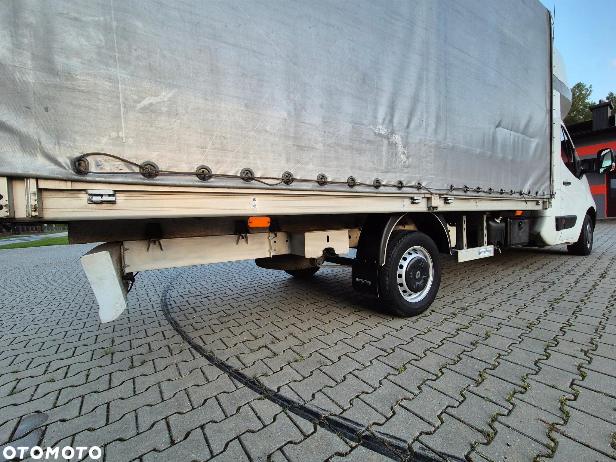 Renault Master - 18