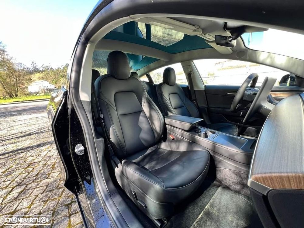 Tesla Model 3 Performance Dual Motor AWD - 25