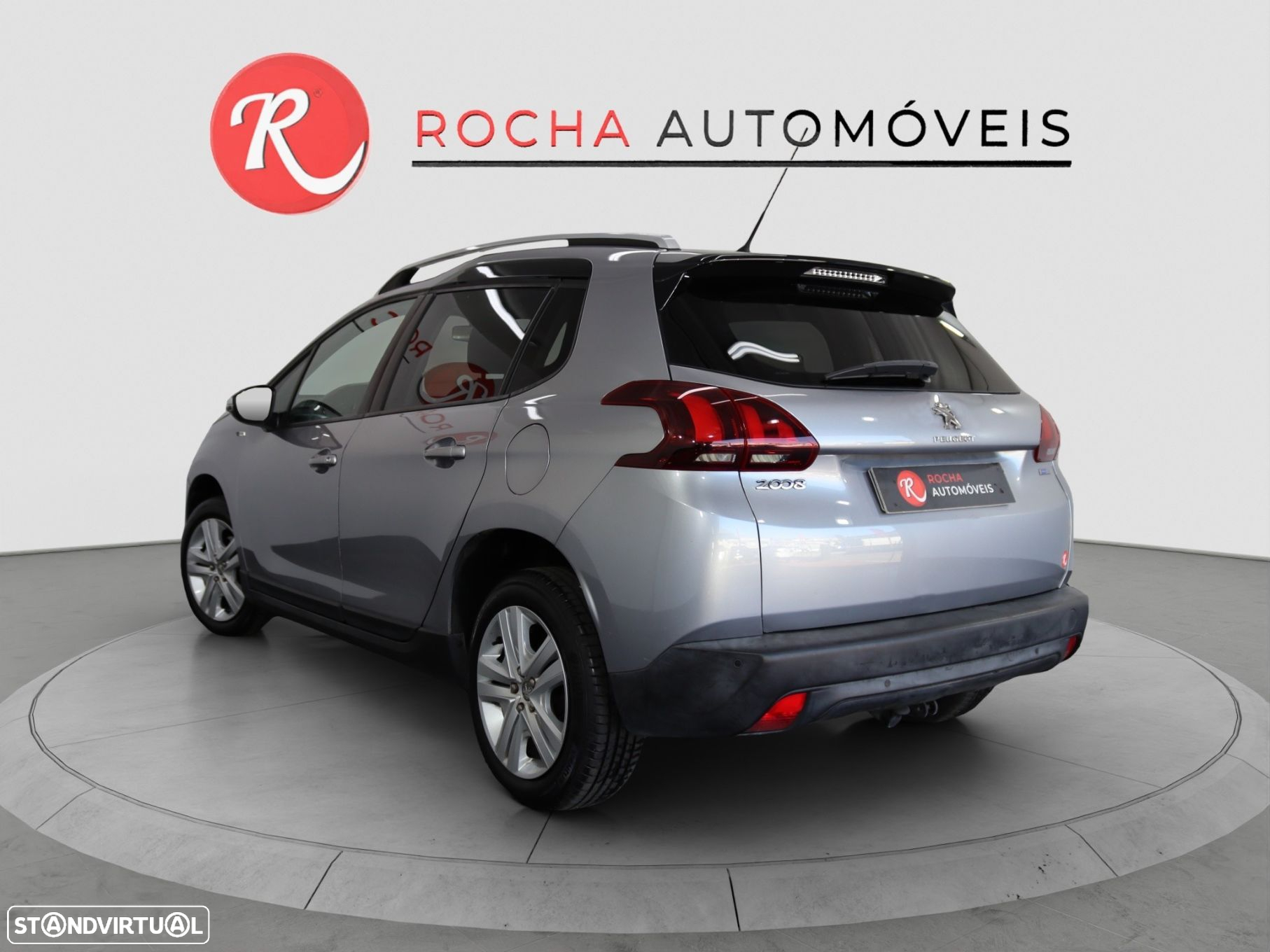Peugeot 2008 - 9