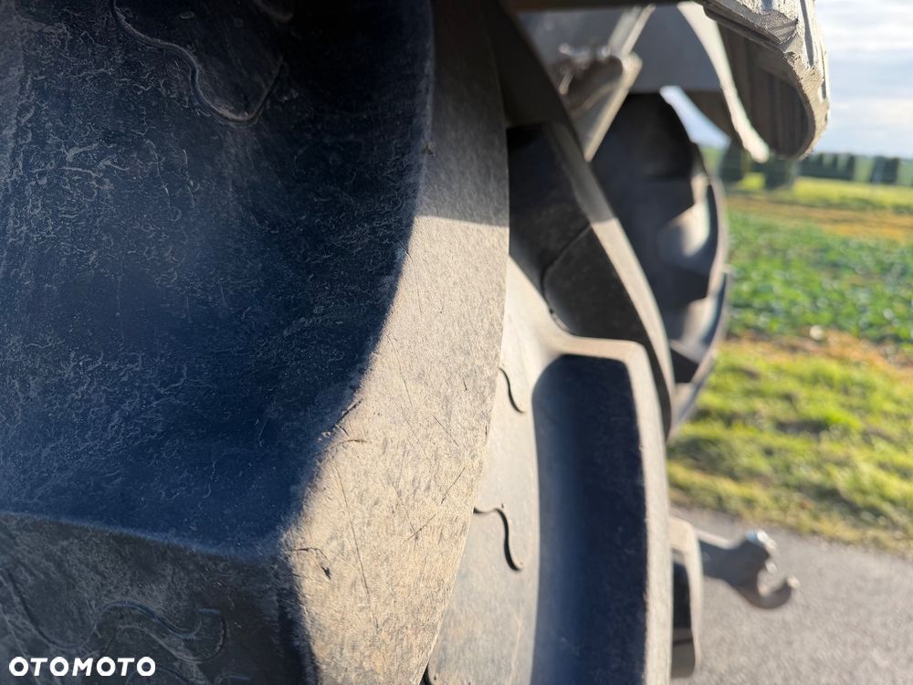 Fendt 824 Vario - 16