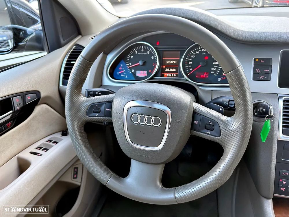 Audi Q7 4.2 V8 FSi quattro S-line Tiptronic - 13