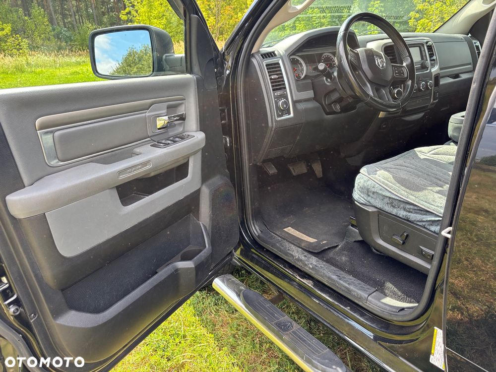 Dodge RAM 1500 5.7 4x4 - 36