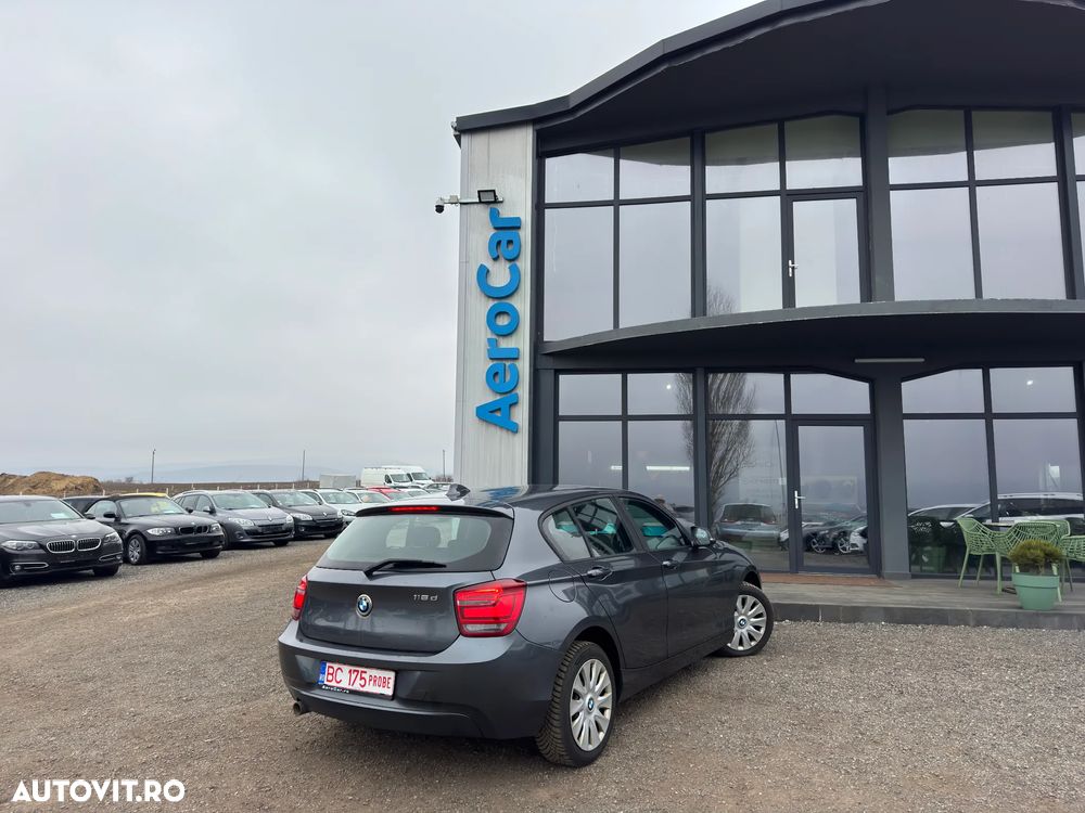 BMW Seria 1 118d - 8