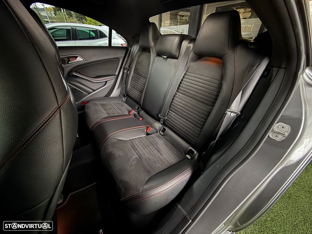 Mercedes-Benz CLA 200 d 7G-DCT AMG Line - 6