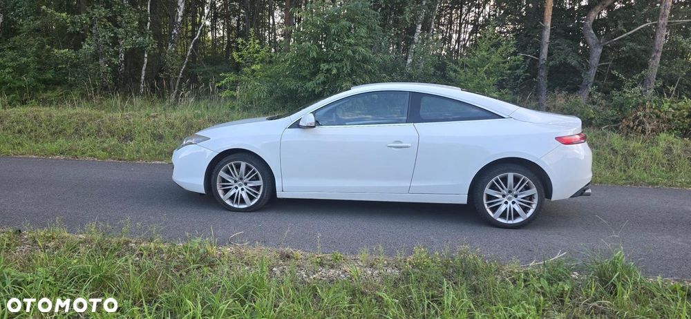 Renault Laguna 2.0 dCi GT - 2