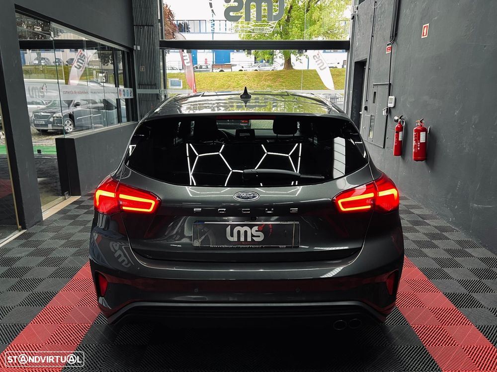 Ford Focus 1.0 EcoBoost ST-Line - 6