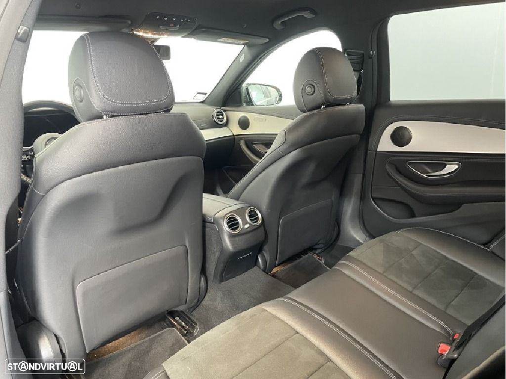 Mercedes-Benz E 300 - 22