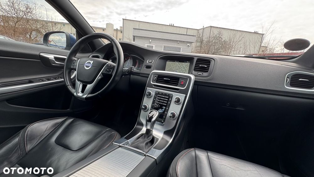 Volvo V60 D3 Geartronic Ocean Race - 38