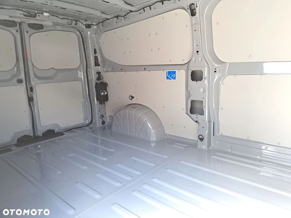 Volkswagen Transporter - 21