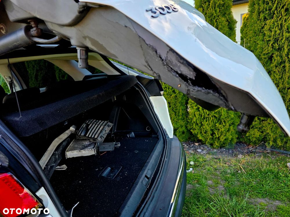 Peugeot 3008 BlueHDi 130 Stop & Start EAT8 Allure - 19
