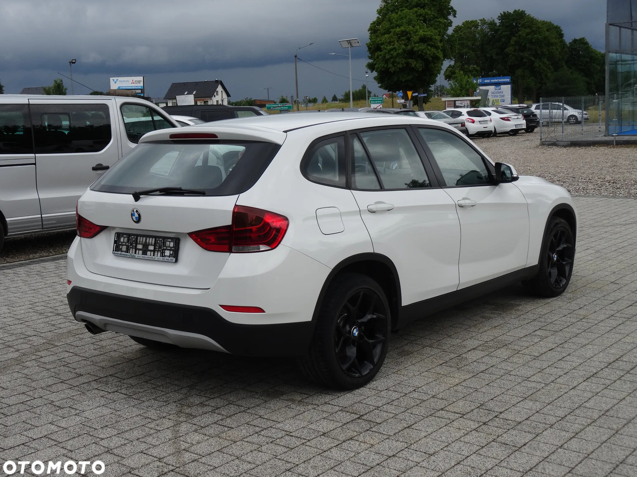 BMW X1 sDrive16d Sport Line - 11