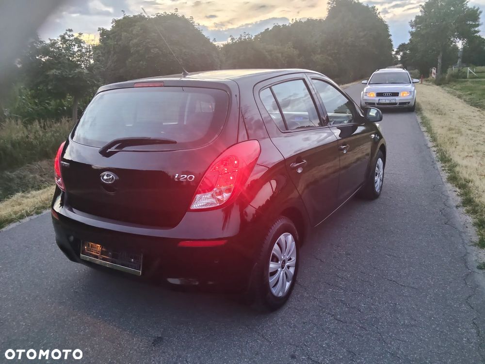 Hyundai i20 1.2 Fifa World Cup Edition - 6