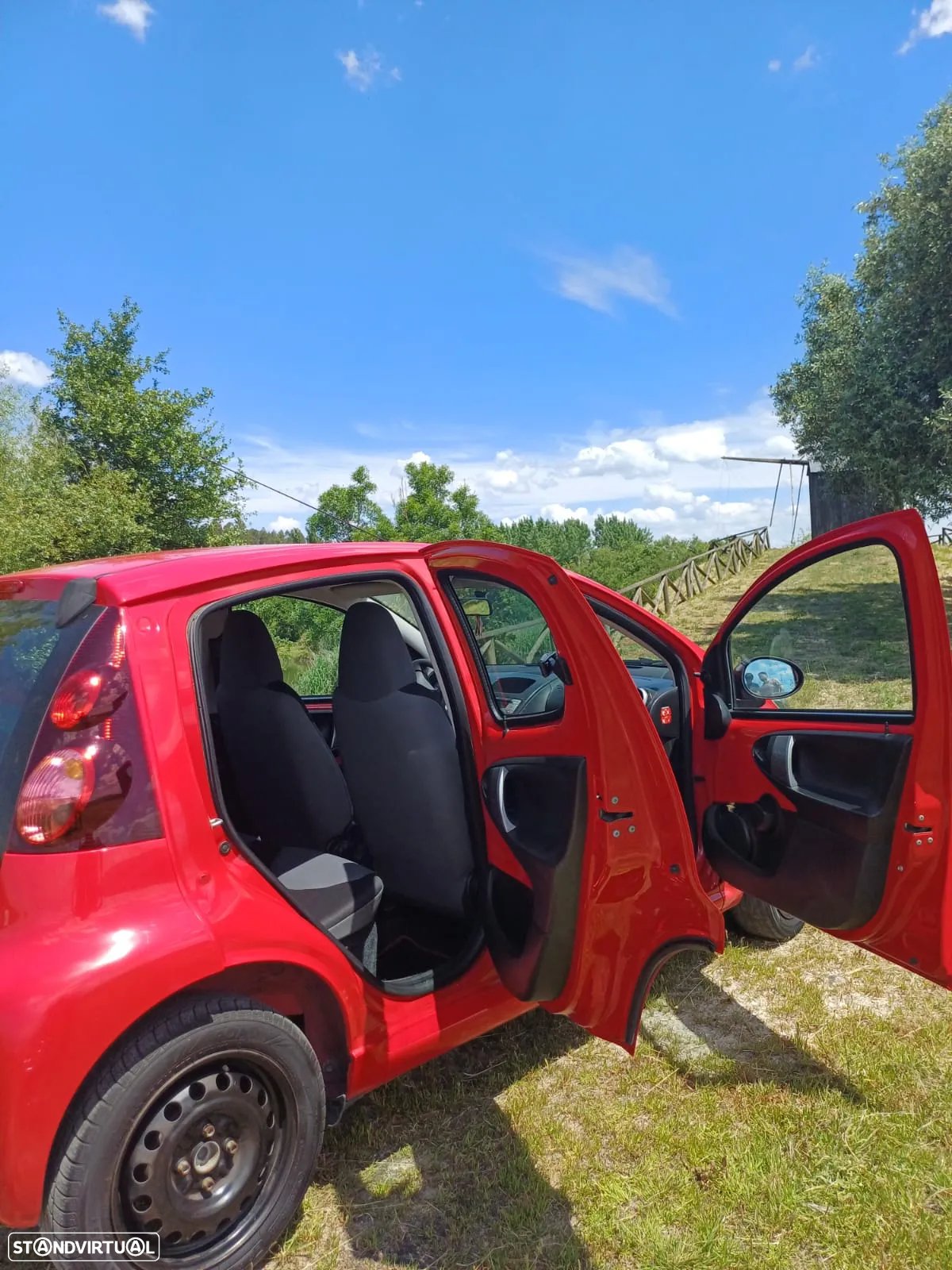 Peugeot 107 1.0 Urban - 8