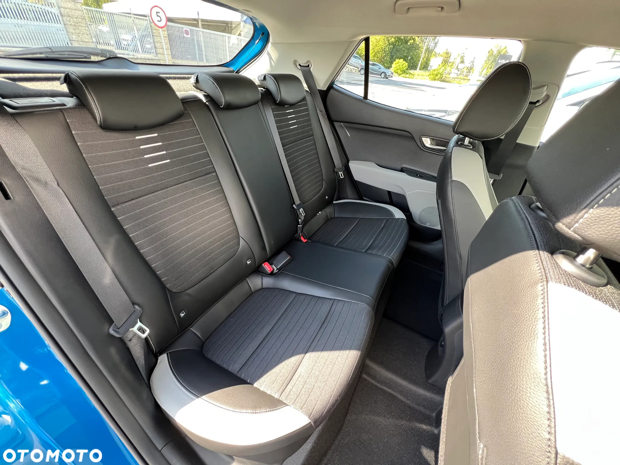 Kia Stonic 1.2 L - 29