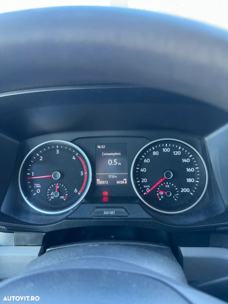 Volkswagen Crafter - 11