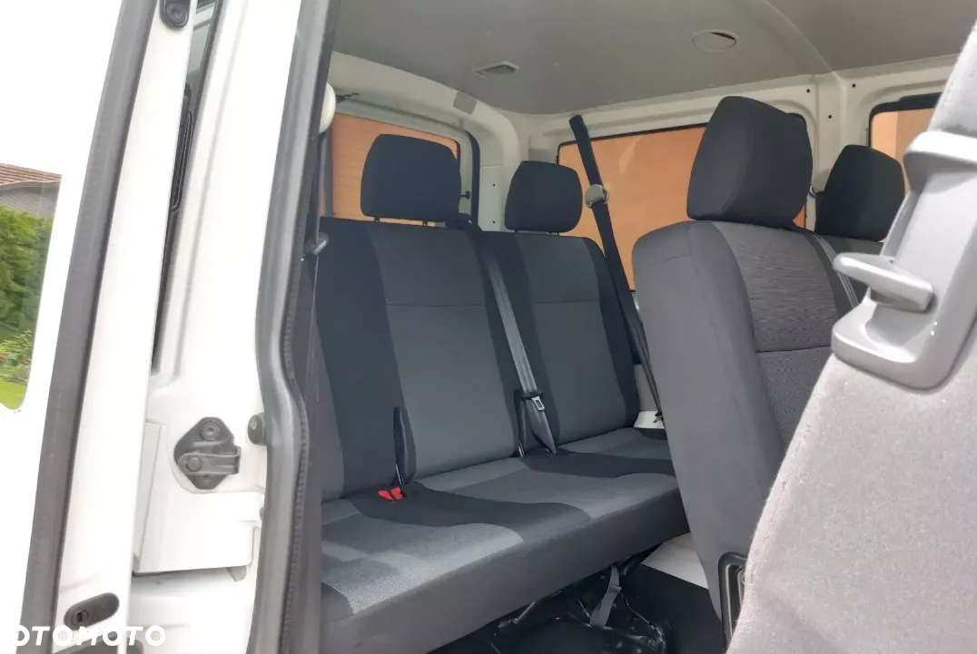 Volkswagen Transporter T6 TDI L1H1 - 11