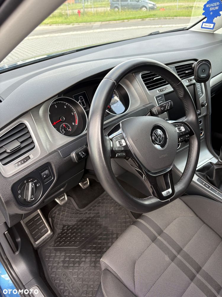 Volkswagen Golf 1.6 TDI BMT Start - 17
