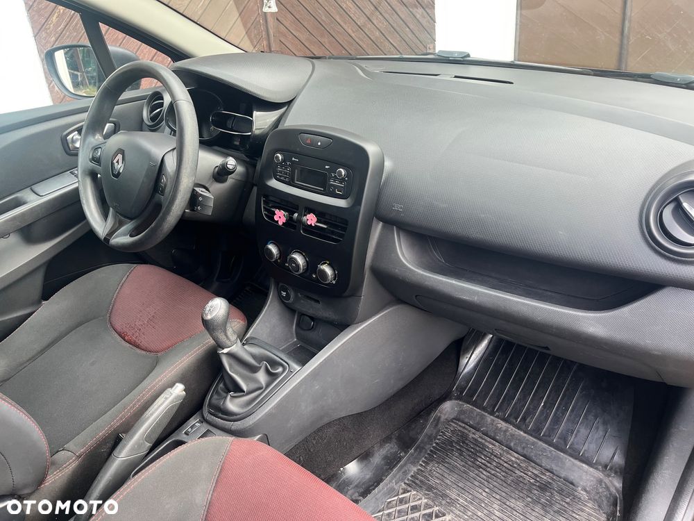 Renault Clio 1.2 16V Alize - 8