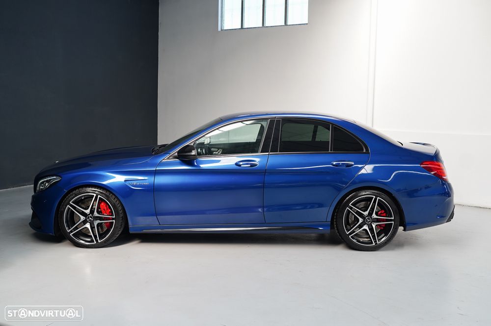 Mercedes-Benz C 63 AMG S - 30