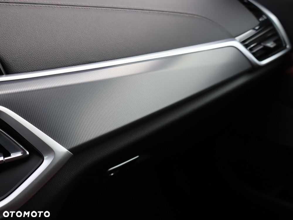 BMW X5 xDrive25d - 15