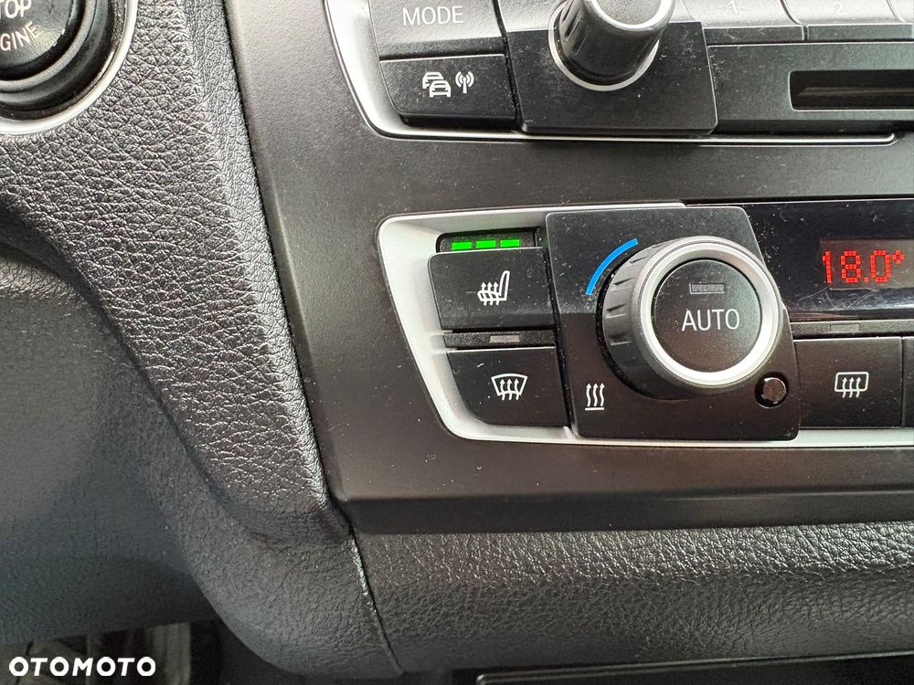 BMW Seria 1 114i Sport Line - 20