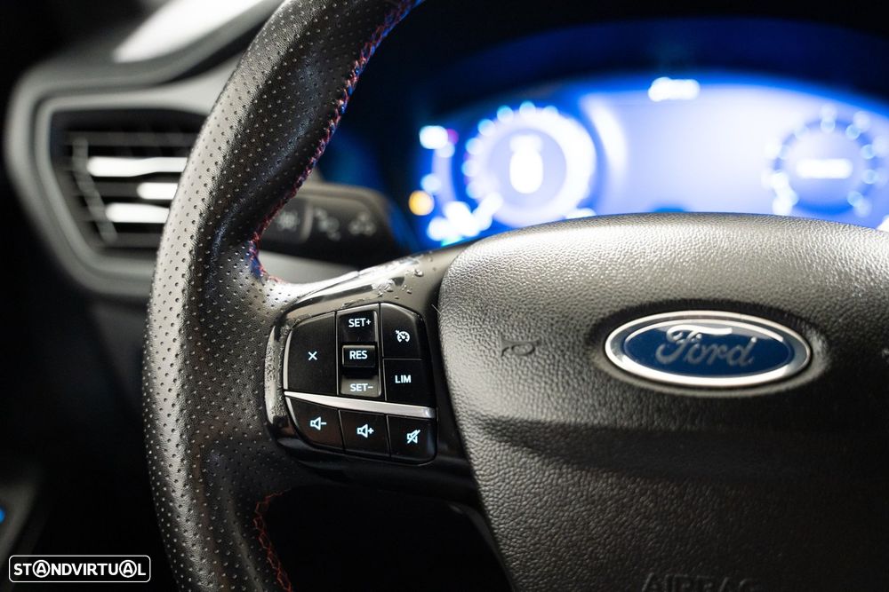 Ford Kuga 1.5 EcoBoost ST-Line - 20