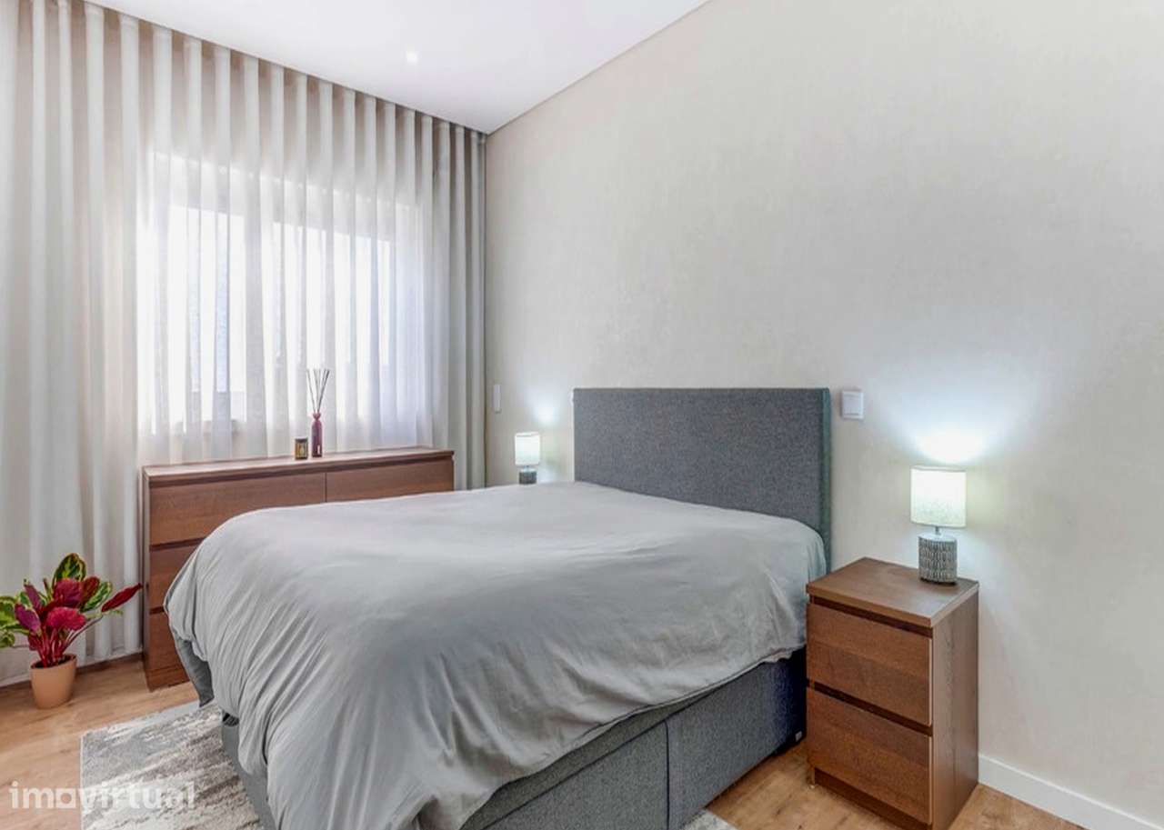 Apartamento T1 na Maia com garagem e varanda - Grande imagem: 2/20