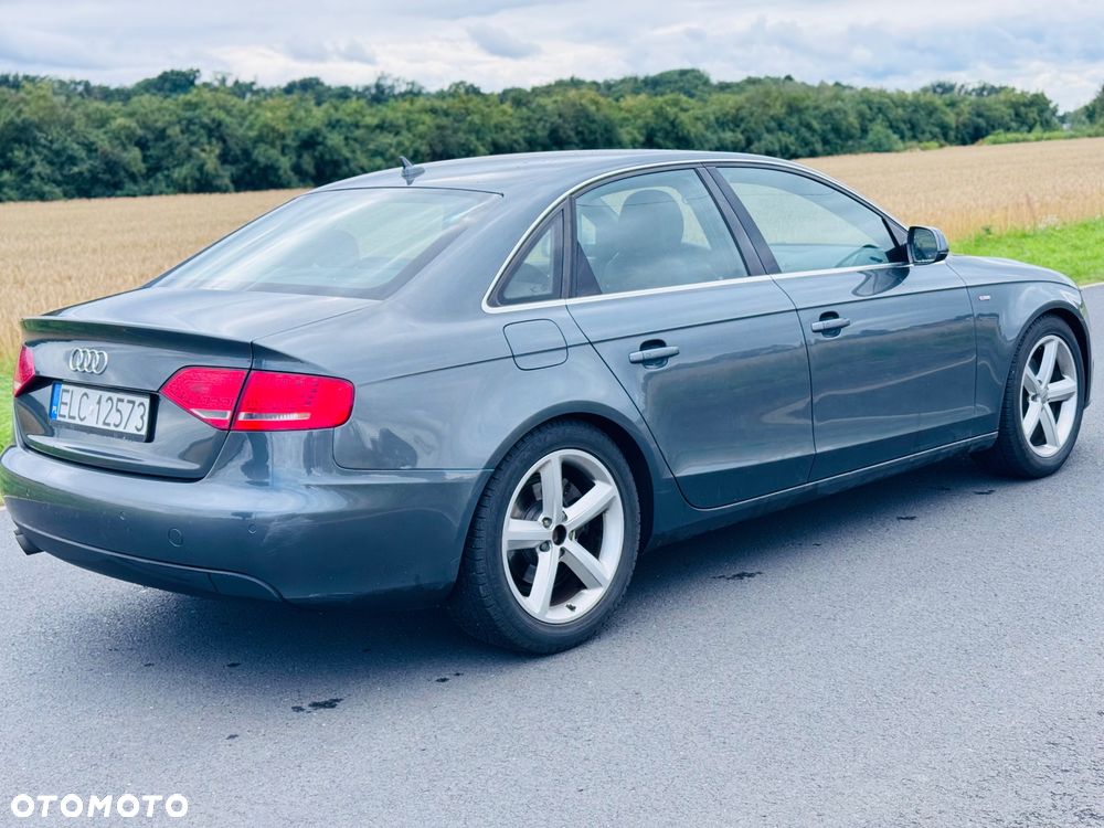 Audi A4 Avant - 10
