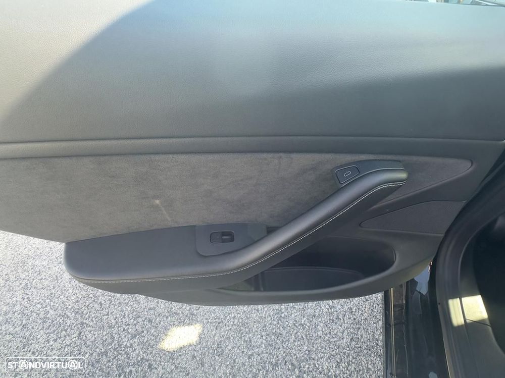 Tesla Model 3 Long Range AWD Dual Motor - 19