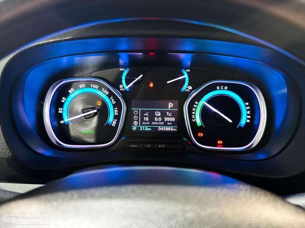 Toyota Proace Eletric 75kWh 136cv Business Line - 36