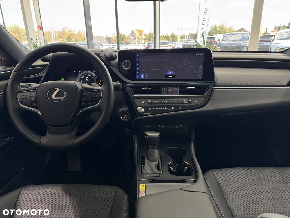 Lexus ES - 15