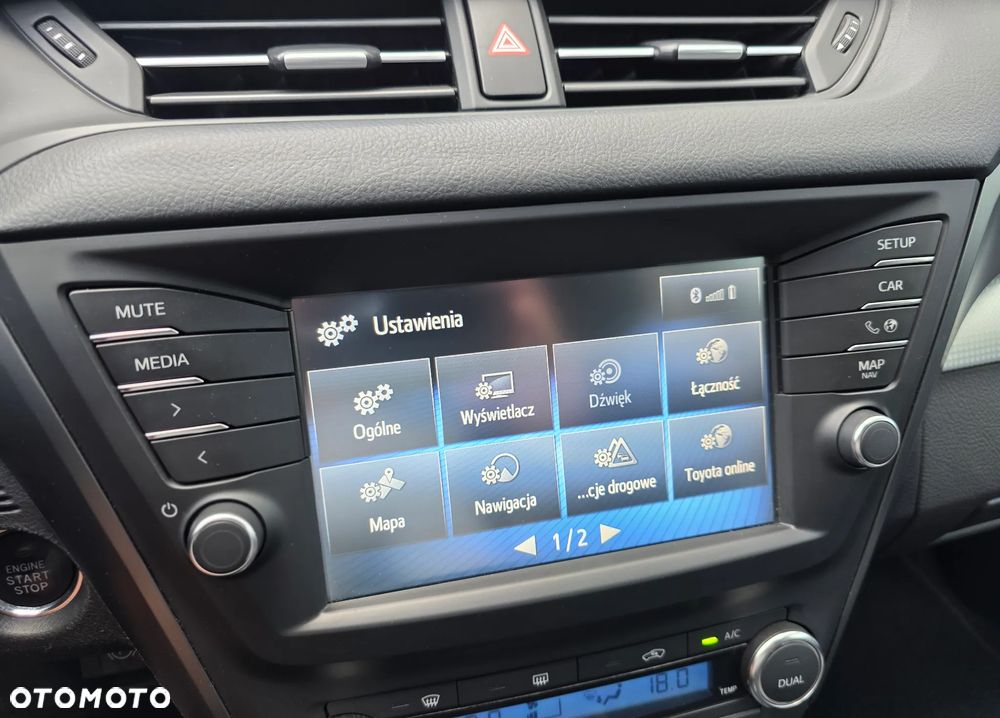 Toyota Avensis - 36