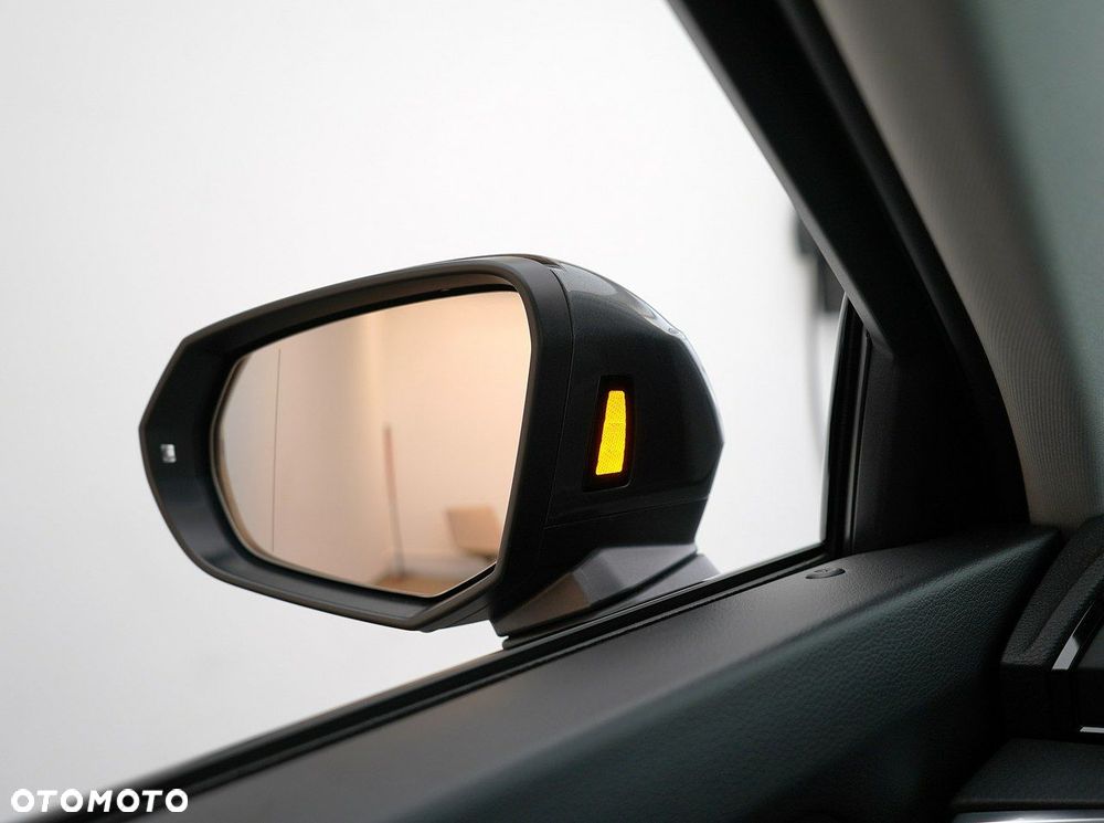 Audi Q3 Sportback - 27