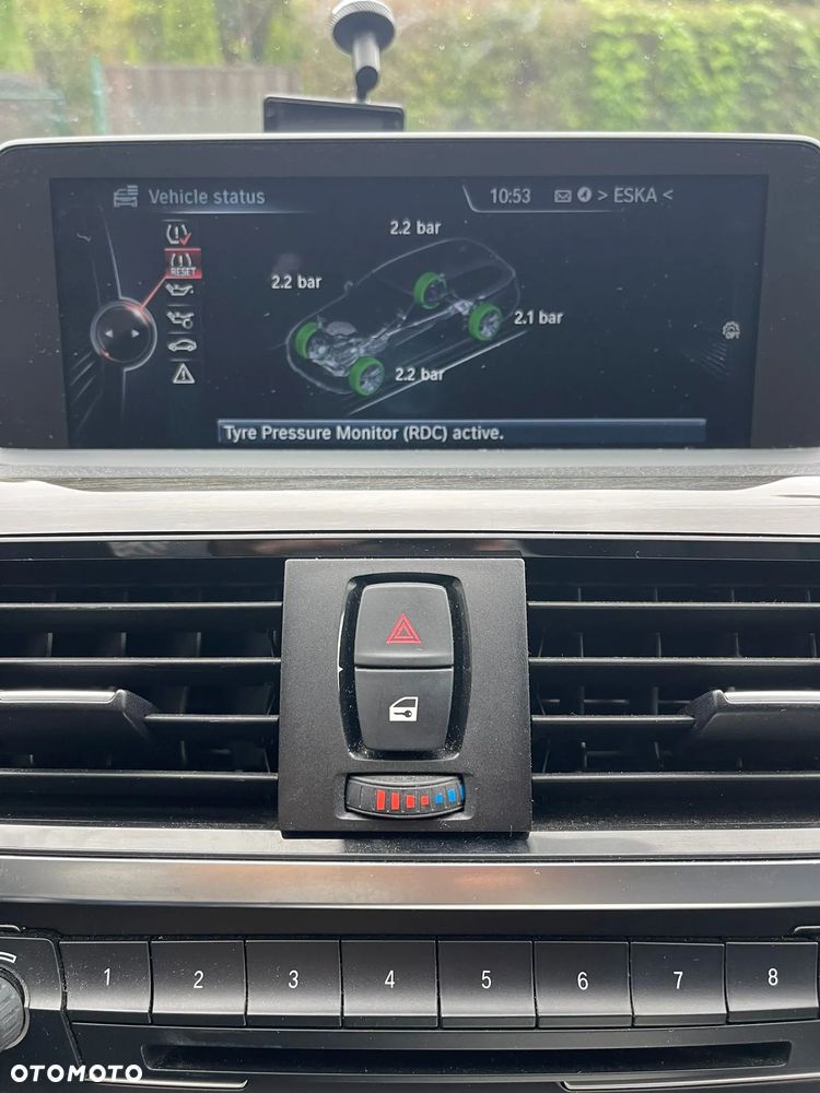 BMW Seria 3 ver-320d-efficient-dynamics-luxury-line - 18