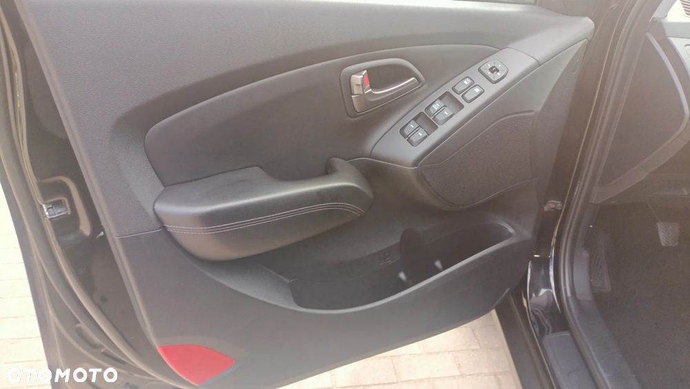 Hyundai ix35 1.6 2WD Classic - 19