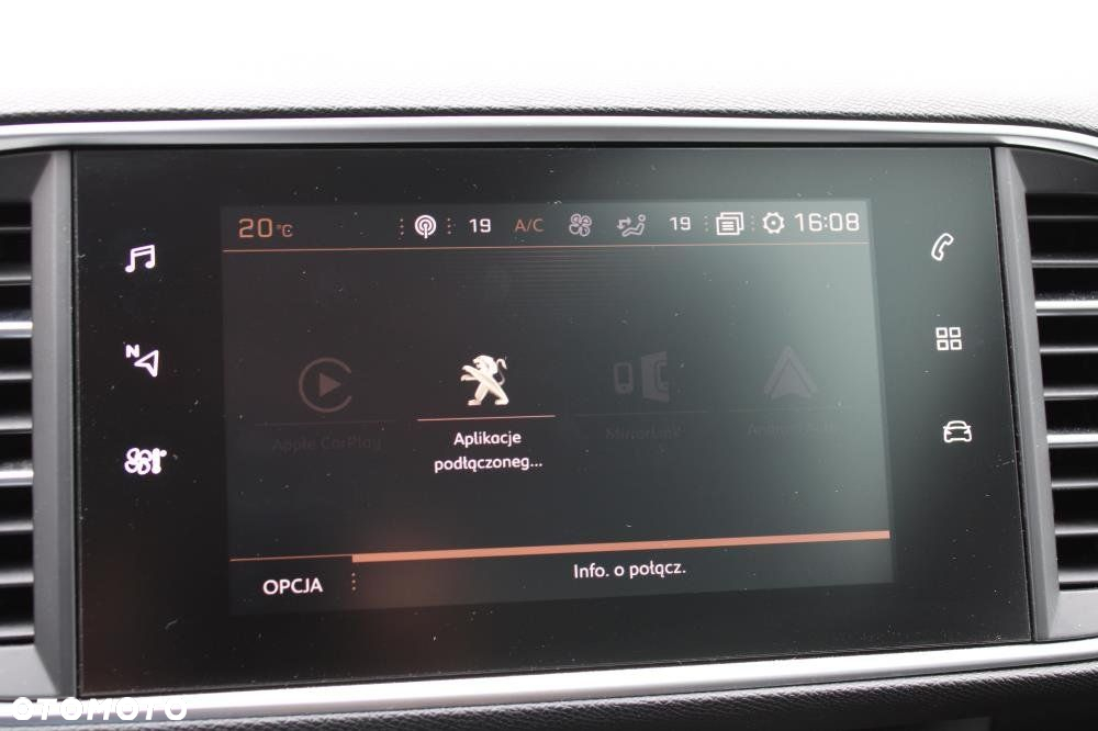 Peugeot 308 - 24